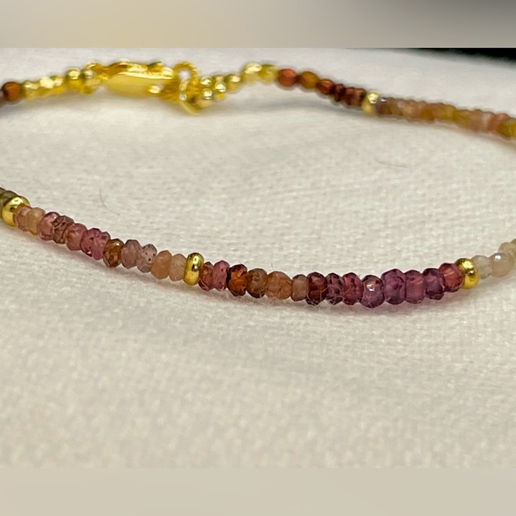 Tundura Sapphire and Vermeil Dainty Bracelet. - Picture 4 of 9